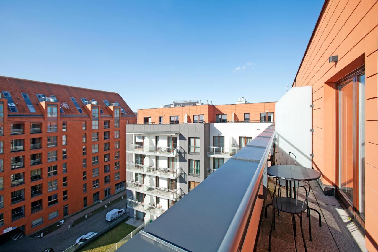Marine Studio With Balcony And Parking By Tyzenhauz Danzig Exterior foto