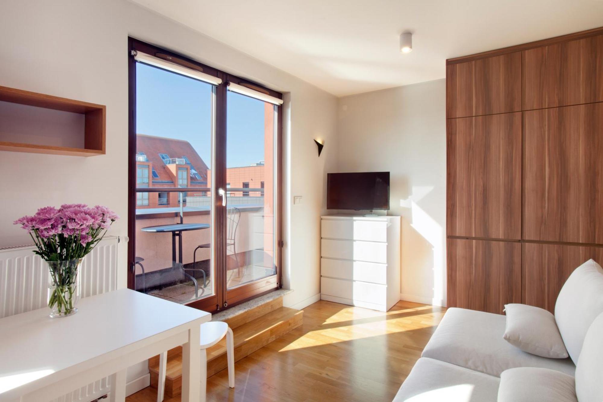 Marine Studio With Balcony And Parking By Tyzenhauz Danzig Exterior foto